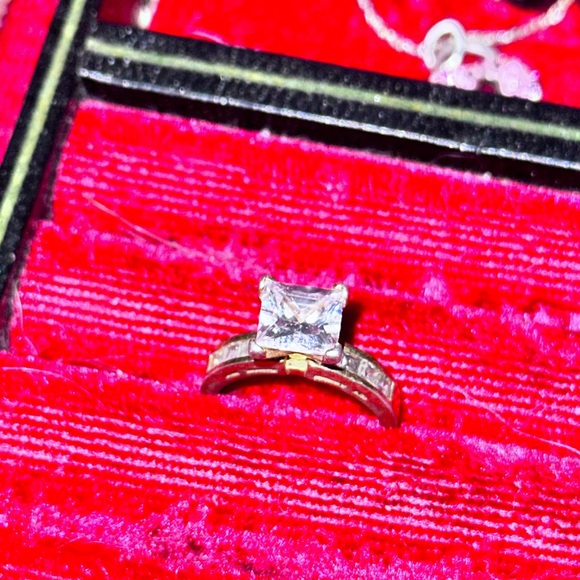 2Ct Princess Cut Diamond Ring Solid 925 Sterling Silver Ring Golden Color Luxury